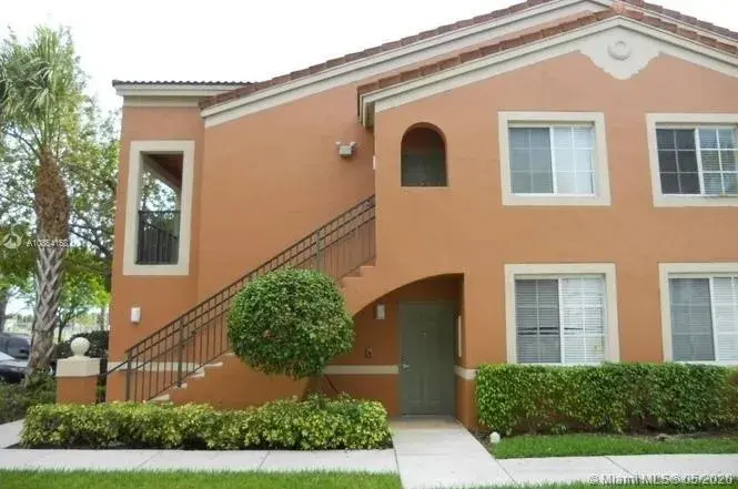 7910 N Nob Hill Rd # 101, Tamarac FL 33321