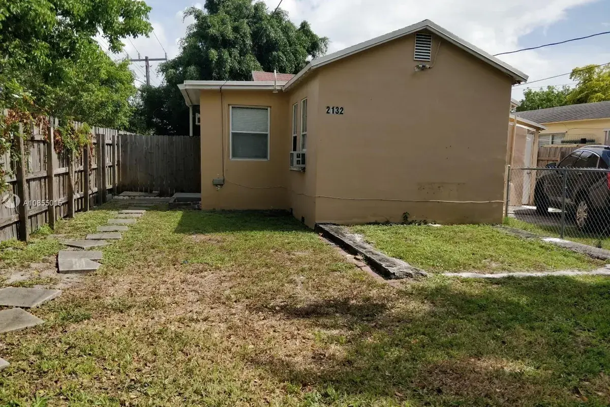 2132 Mckinley St # 2, Hollywood FL 33020