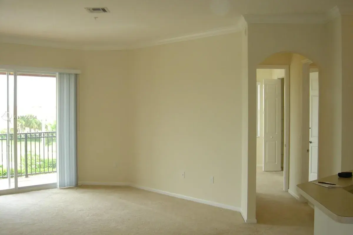 4702 SW 160TH AV # 331, Miramar FL 33027