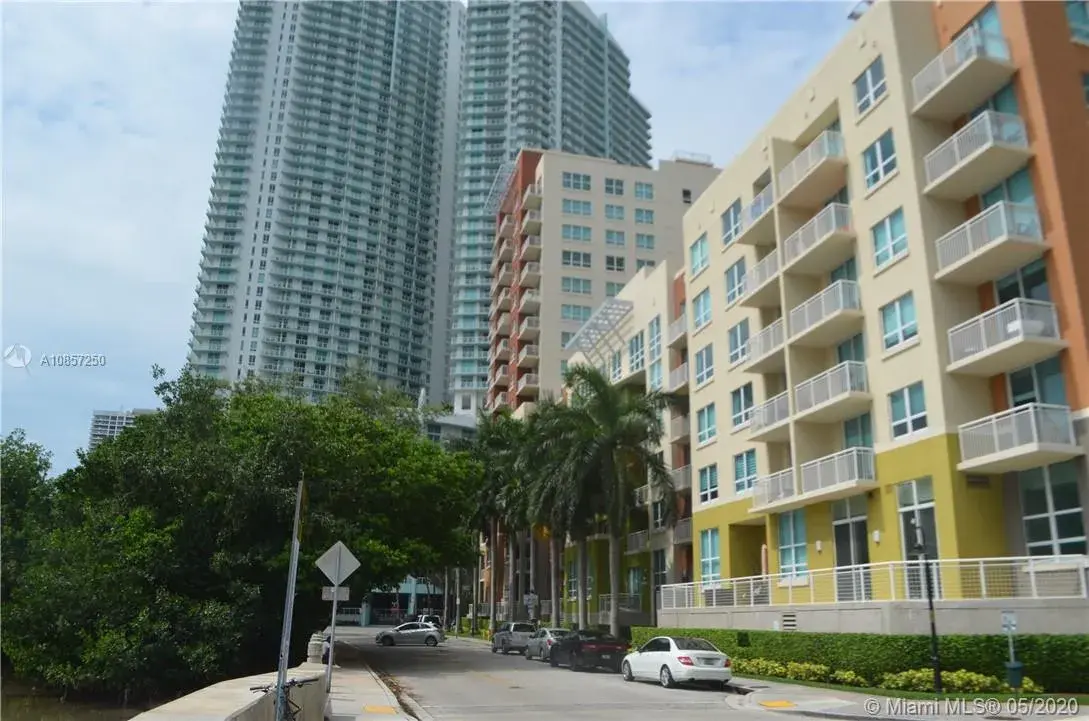2 bedroom 2 bath Residential Lease for rent at 2000 N Bayshore Dr # 1409, Miami FL 33137