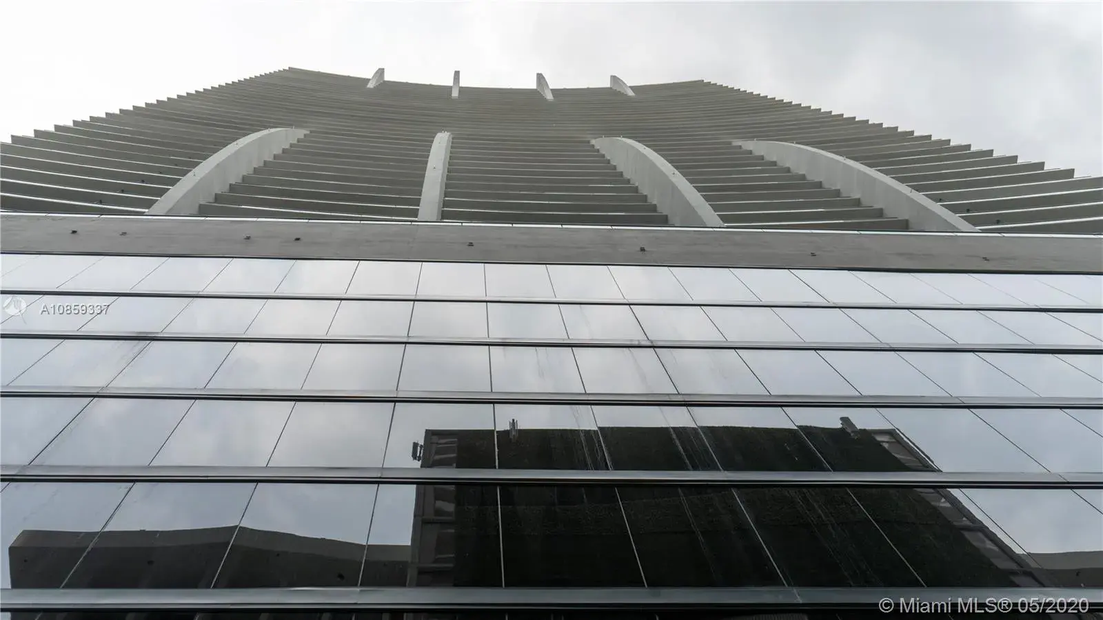 3 bedroom 3 bath Residential for sale at 1010 Brickell Ave # 3105, Miami FL 33131