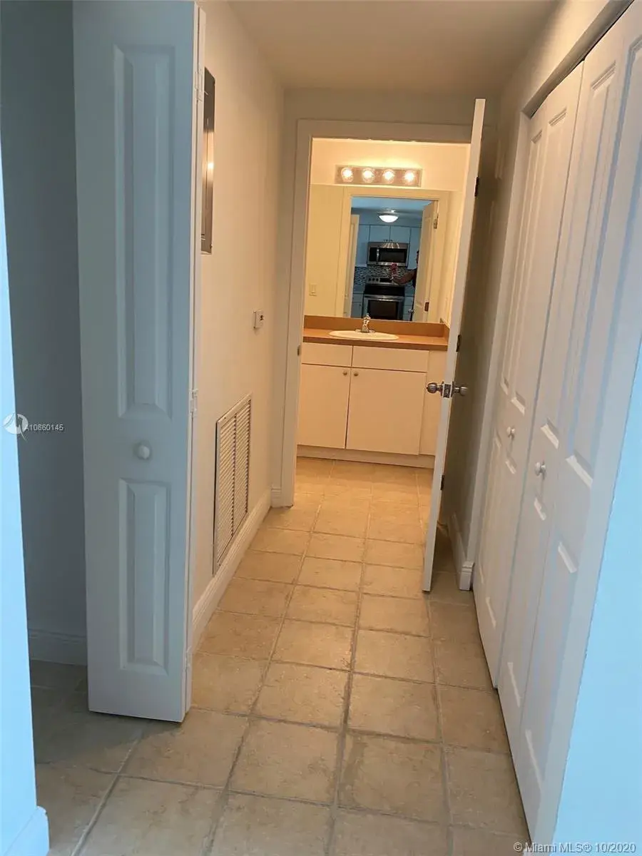 1250 S Miami Ave # 1307, Miami FL 33130