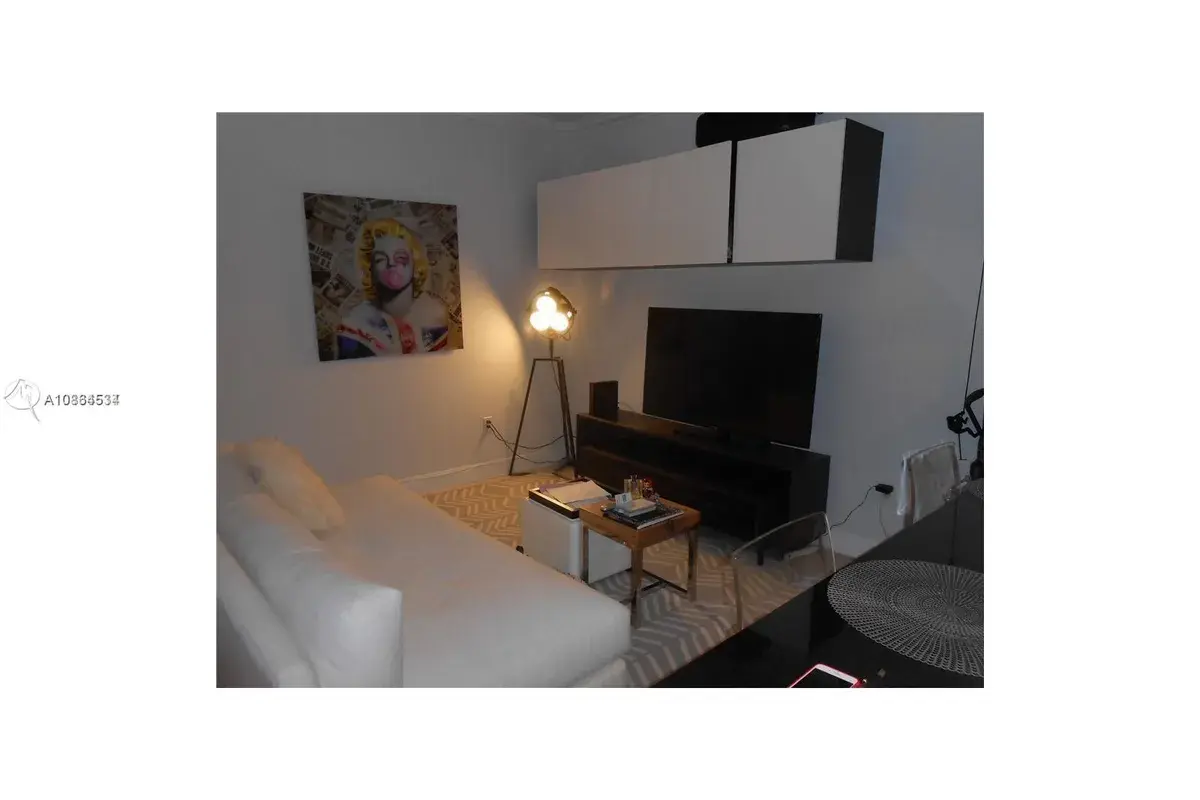 2734 Bird Ave # 207, Miami FL 33133
