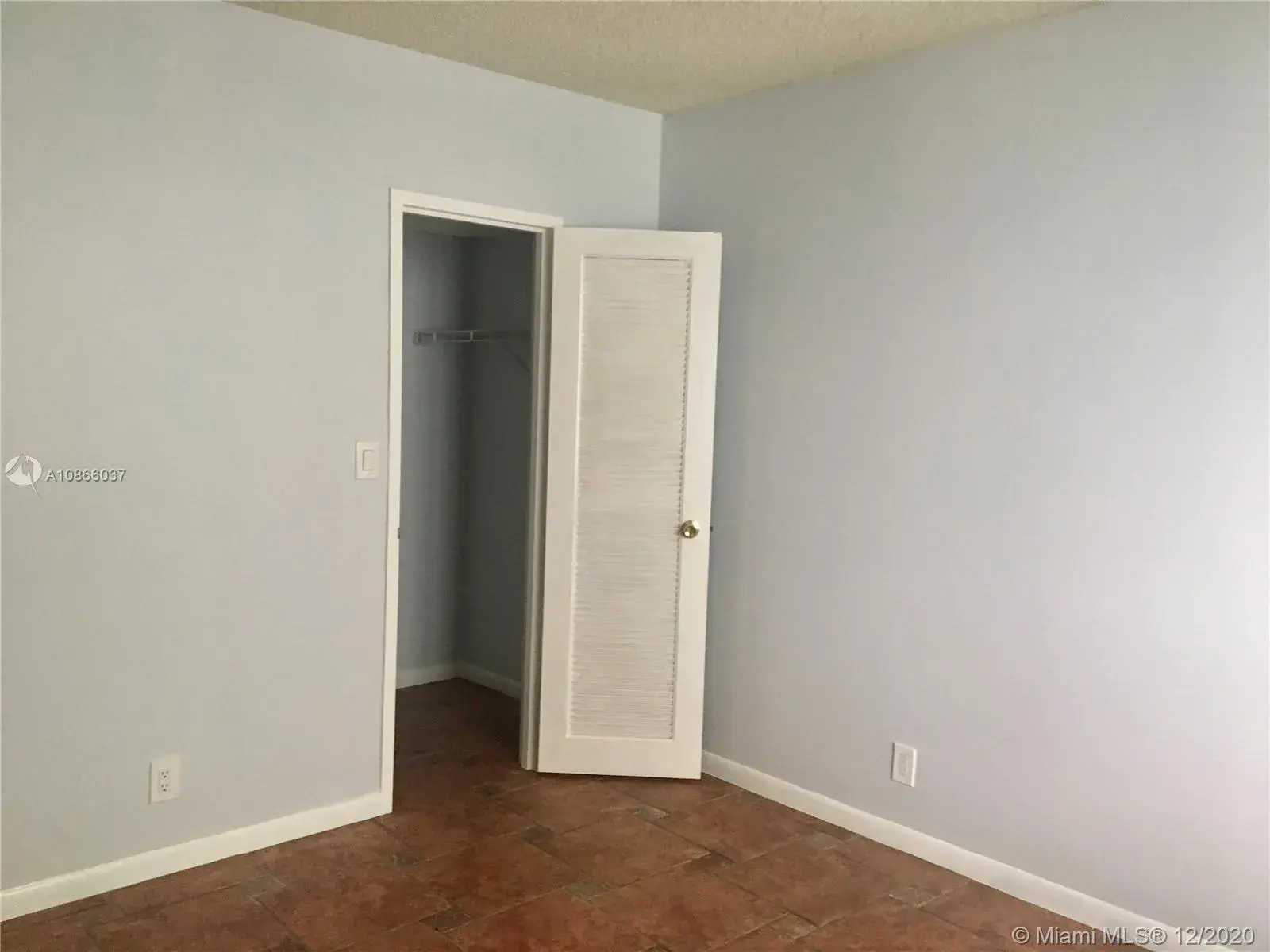 3725 S Ocean Dr # 601, Hollywood FL 33019