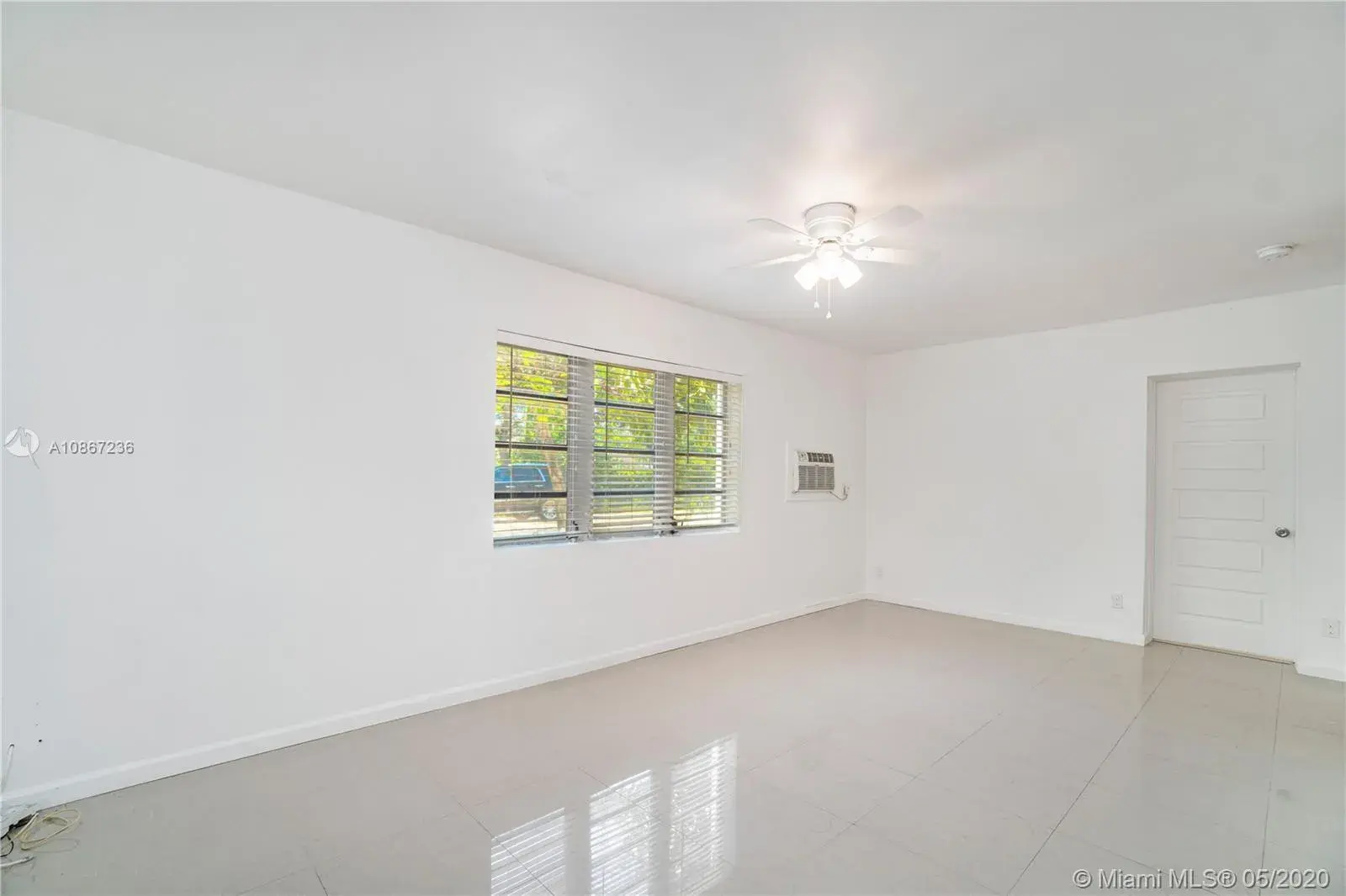 1215 NE 6th St, Fort Lauderdale FL 33304