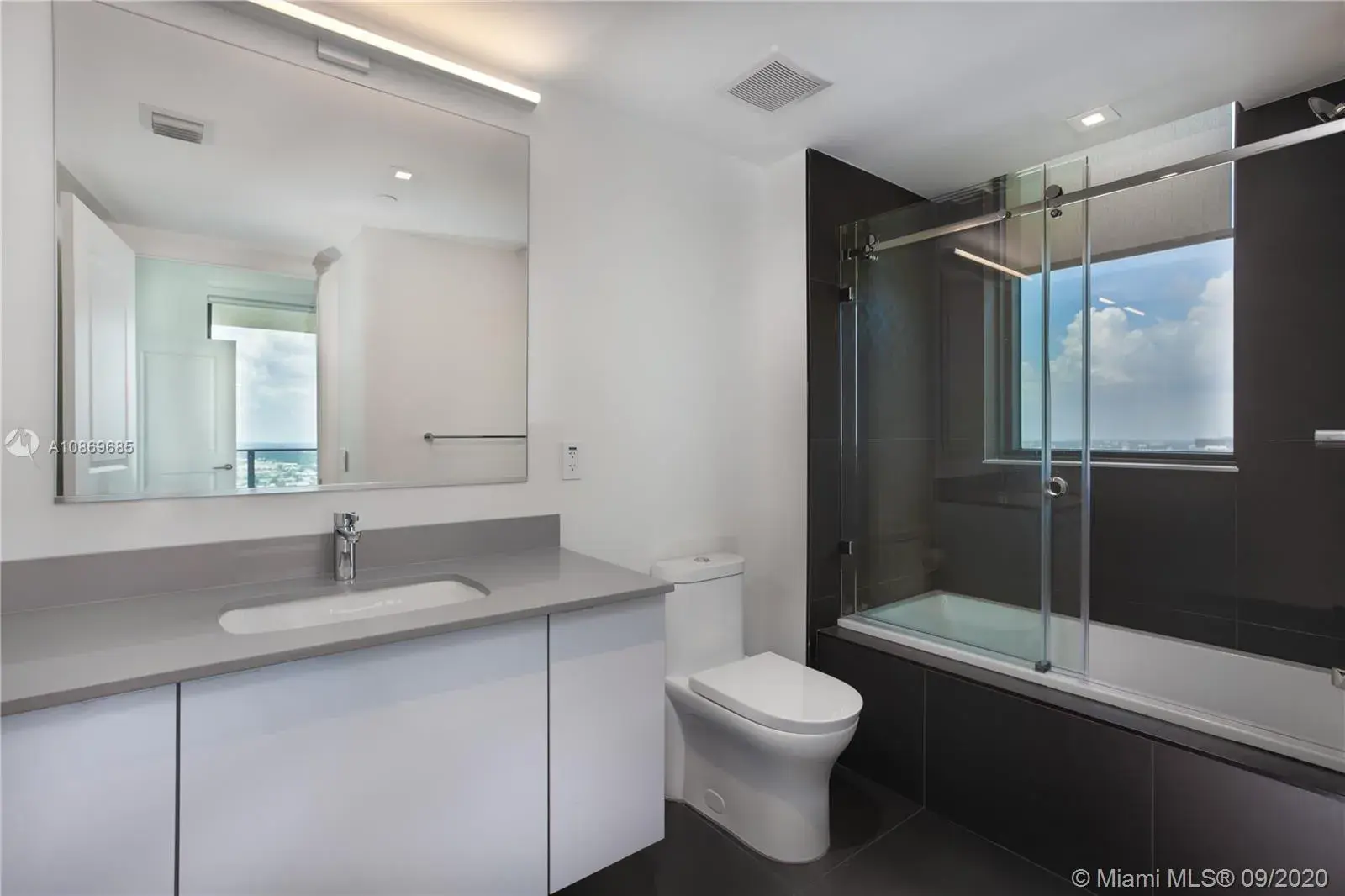 1600 NE 1ST AVE # 2916, Miami FL 33132