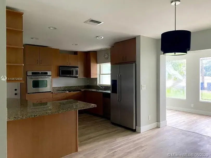 4025 Washington St, Hollywood FL 33021
