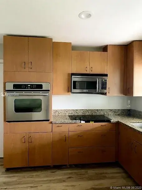 4025 Washington St, Hollywood FL 33021
