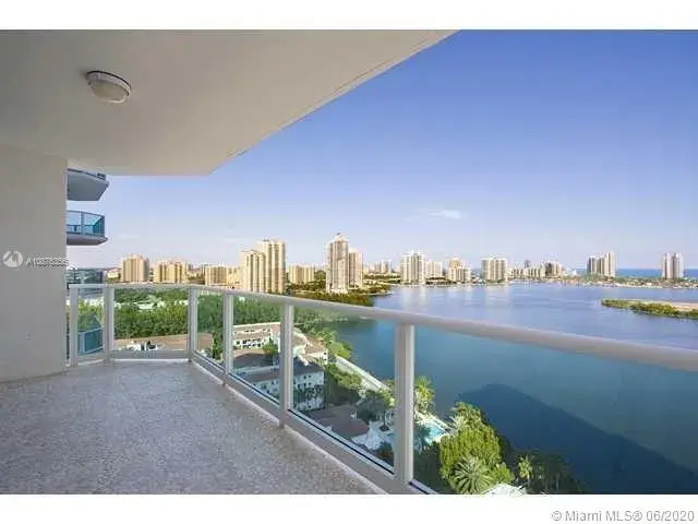 3 bedroom 3 bath Residential for sale at 3301 NE 183rd St # 2007, Aventura FL 33160