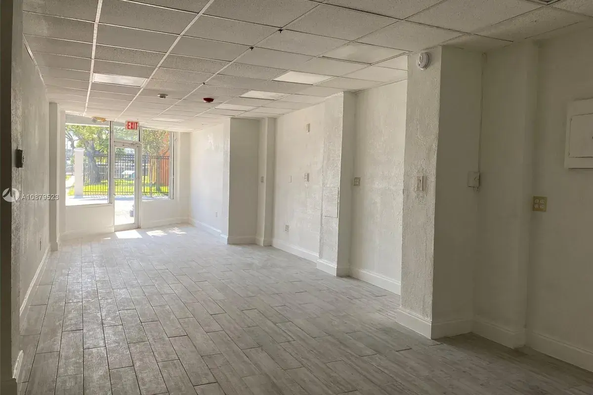1119 NW 3rd Ave, Miami FL 33136