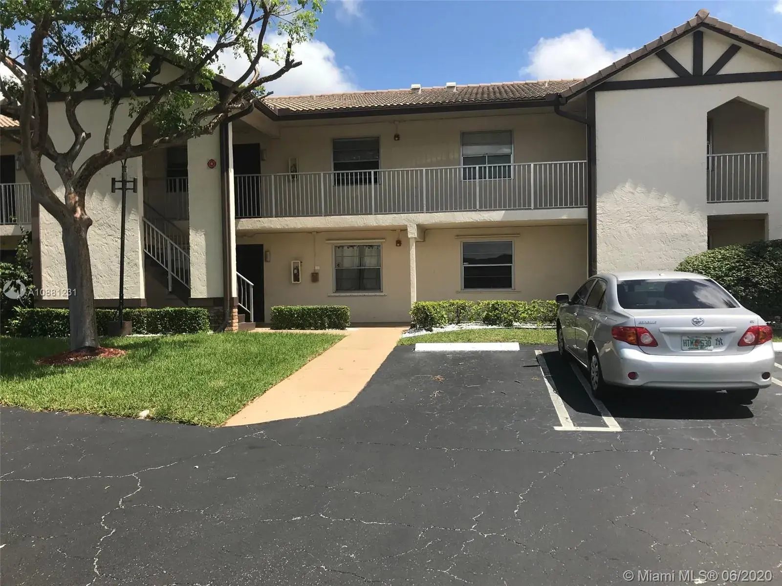 2305 NW 89th Dr # 703, Coral Springs FL 33065