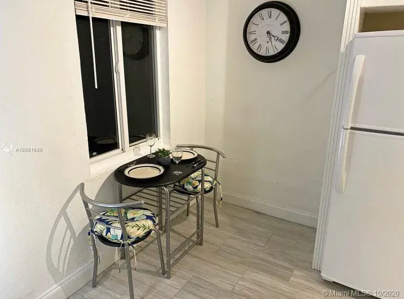 7928 Harding Ave # 5, Miami Beach FL 33141