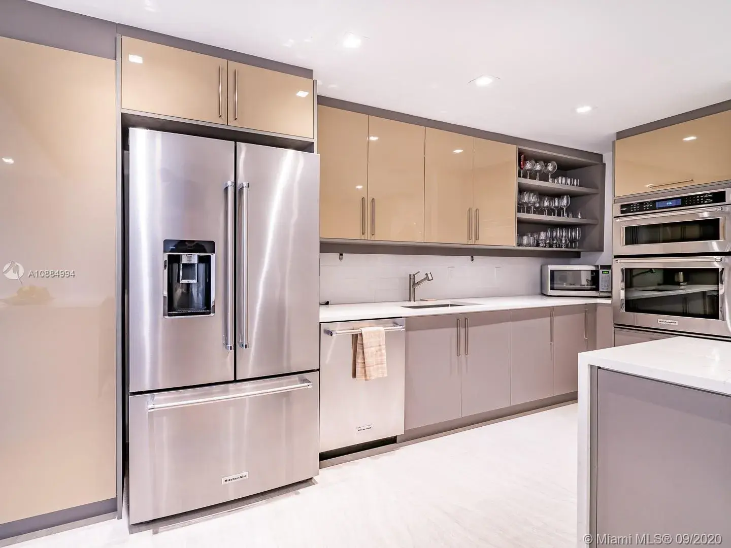 10155 Collins Ave # 1106, Bal Harbour FL 33154