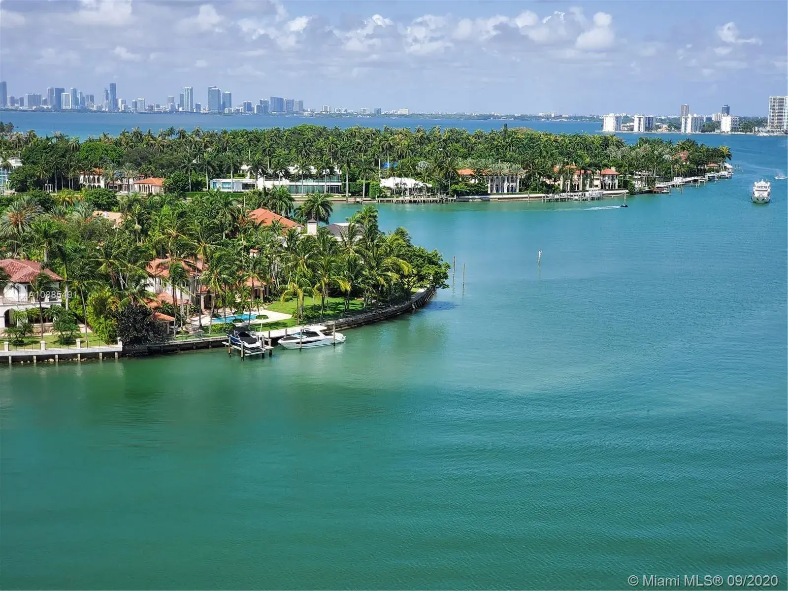 1 bedroom 1 bath Residential Lease for rent at 6770 Indian Creek Dr # 14K, Miami Beach FL 33141