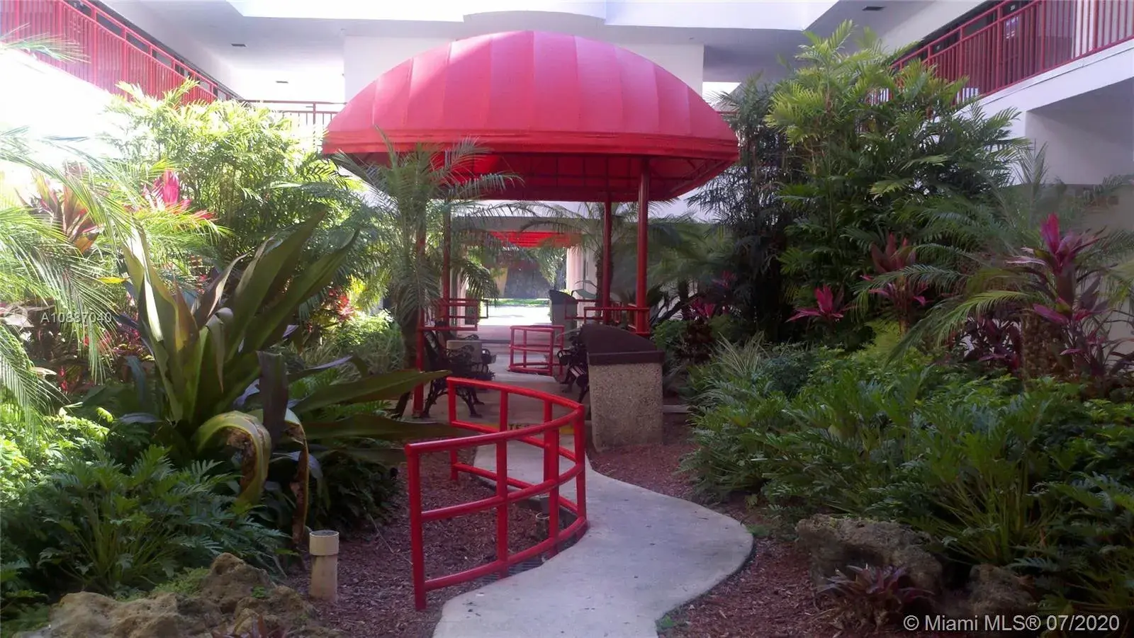 6175 NW 153rd St # 204, Miami Lakes FL 33014