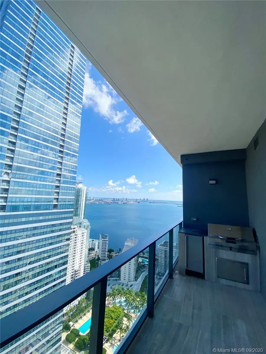 2 bedroom 2 bath Residential for sale at 1451 Brickell Ave # 4204, Miami FL 33131