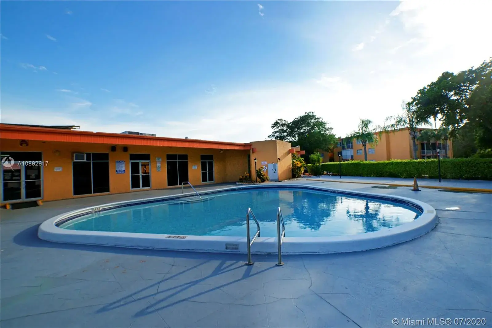 1 bedroom 1 bath Residential Lease for rent at 4364 NW 9th Ave # 3F, Deerfield Beach FL 33064