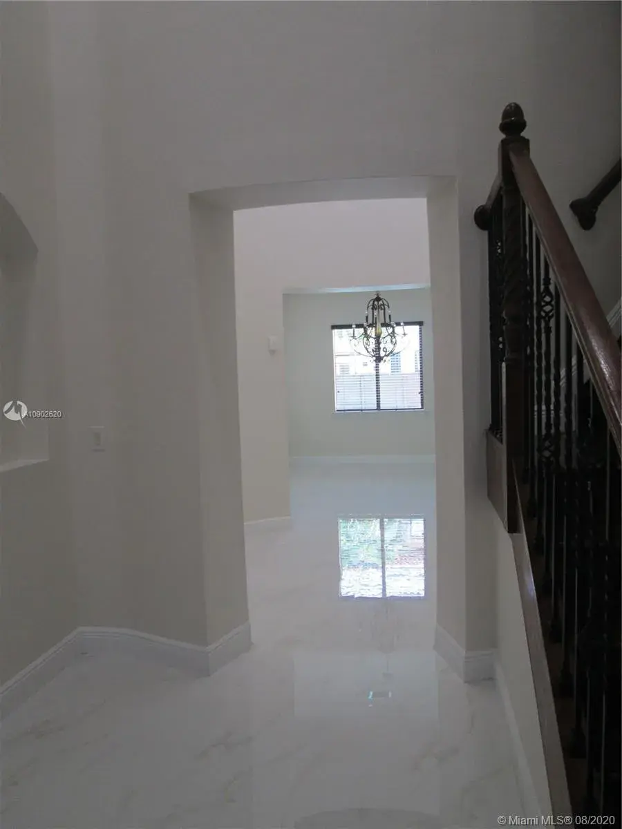 14470 SW 22nd St, Miami FL 33175