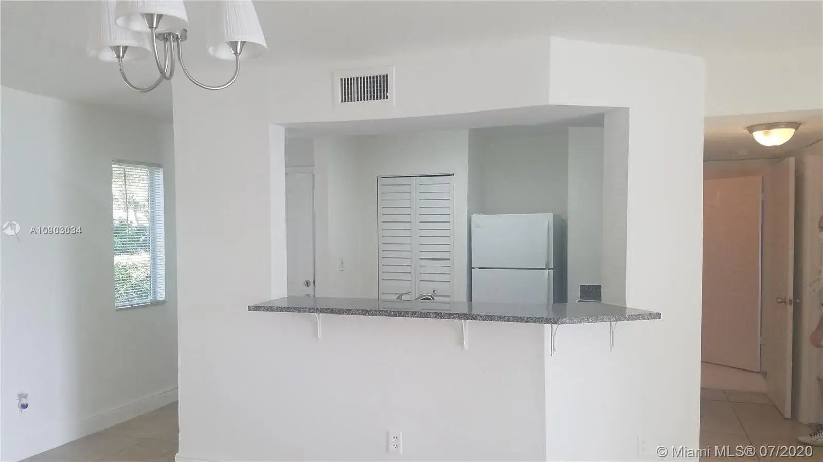3473 NW 44th St # 102, Oakland Park FL 33309