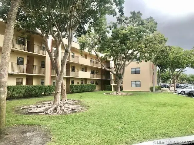 3396 Foxcroft Rd # 113, Miramar FL 33025