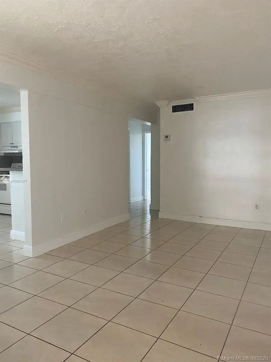 11 SW 32nd Ave # 1, Miami FL 33135