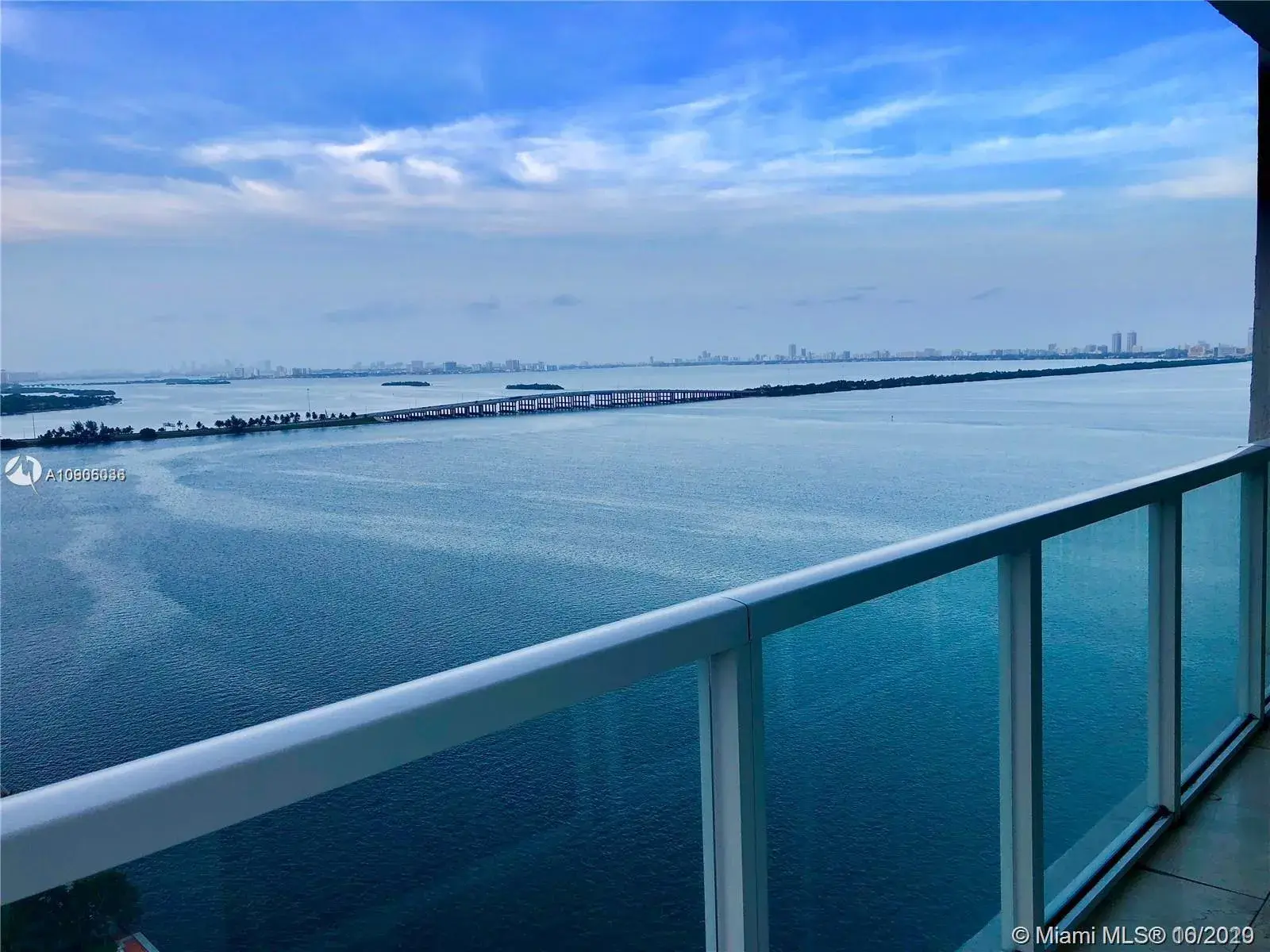 2 bedroom 2 bath Residential for sale at 665 NE 25th St # 2005, Miami FL 33137