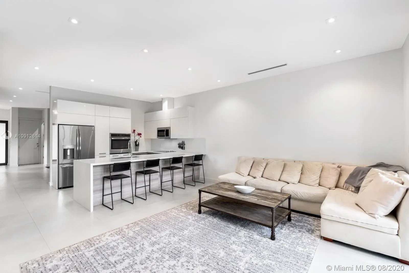 3070 Elizabeth St # 3070, Coconut Grove FL 33133
