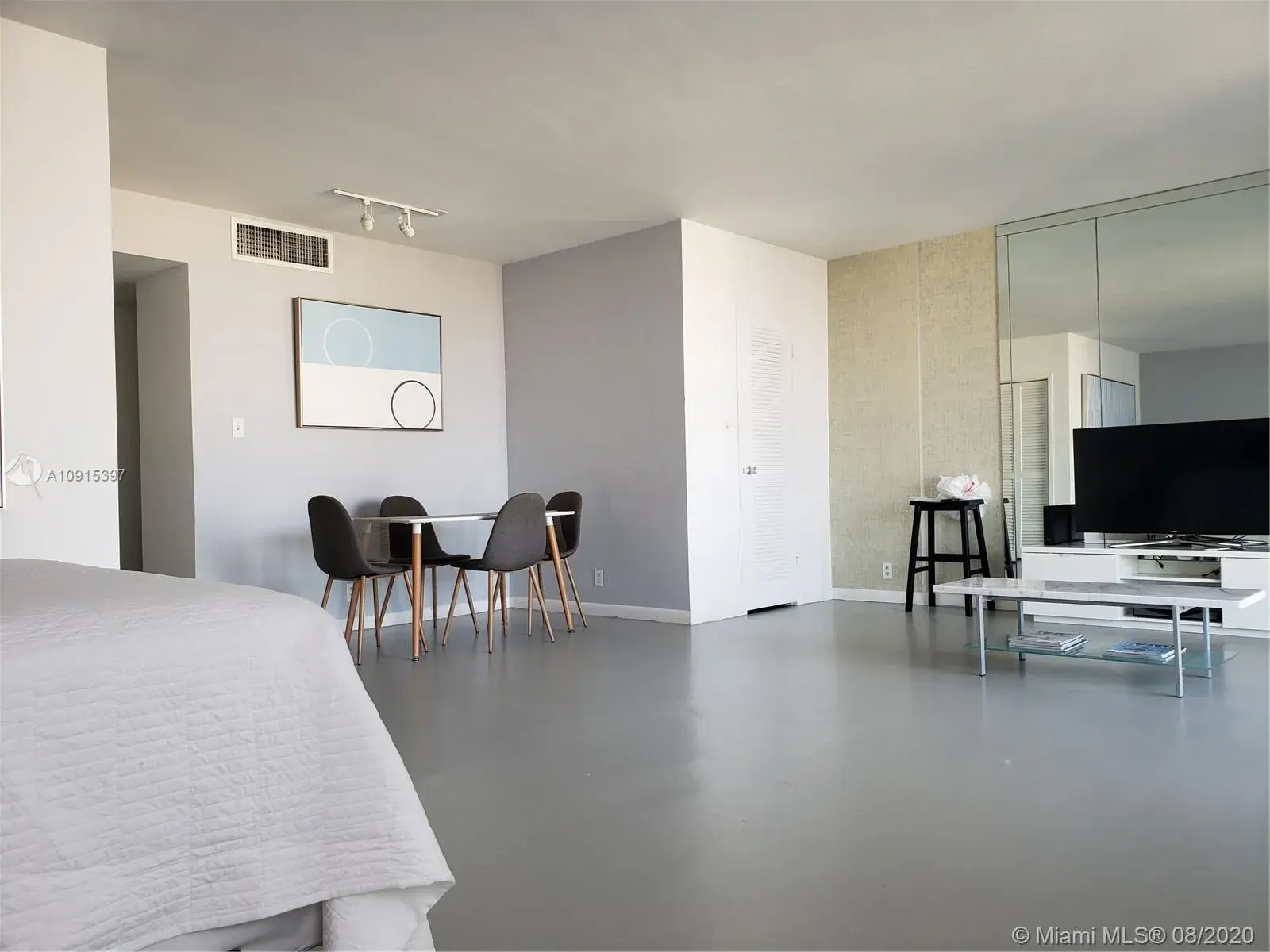 1 bath Residential for sale at 1000 West Ave # 730, Miami Beach FL 33139