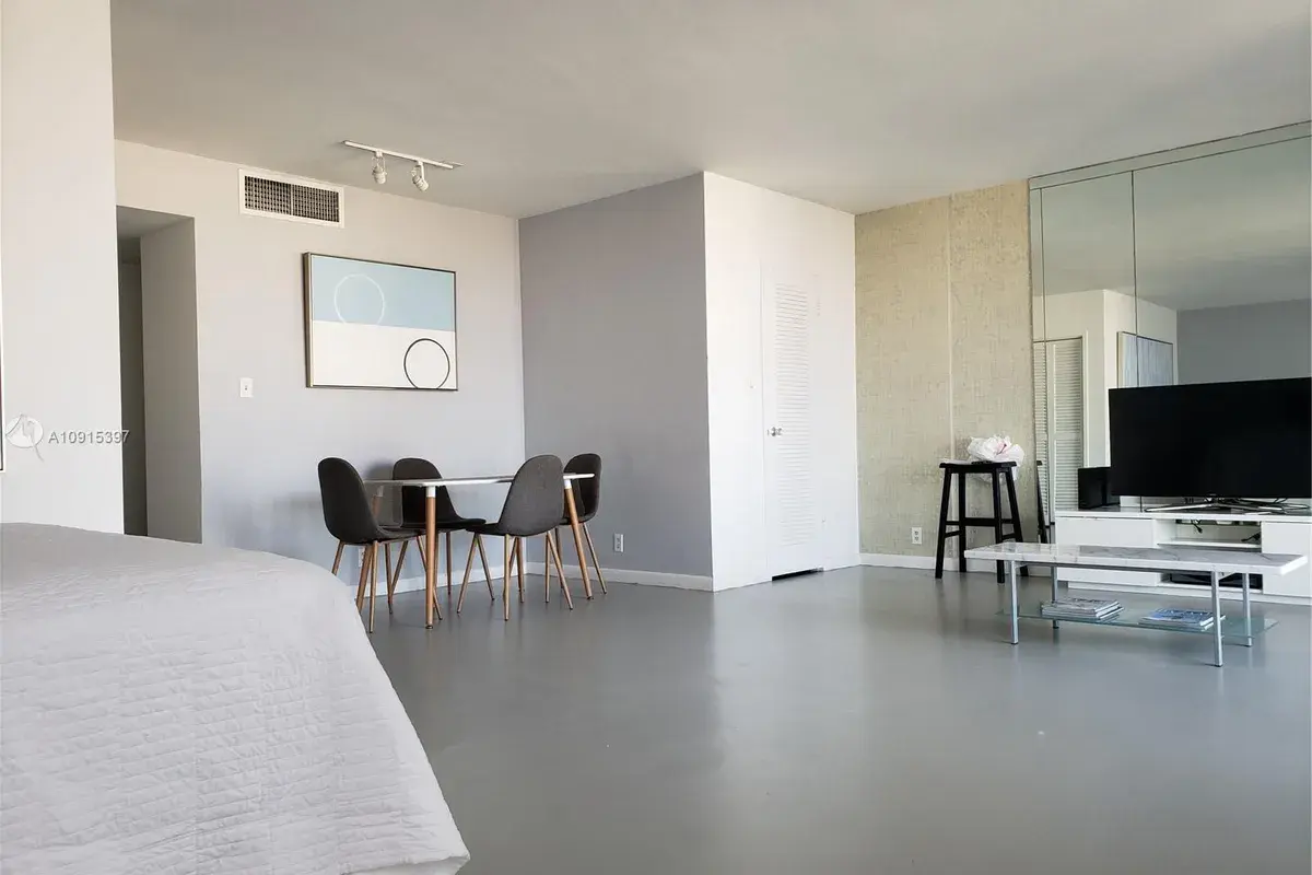 1000 West Ave # 730, Miami Beach FL 33139