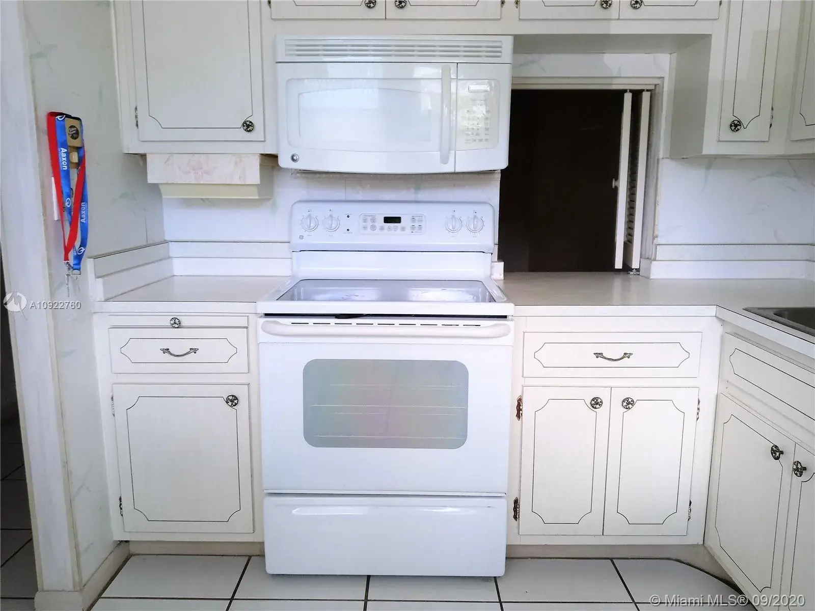 2200 Park Ln # 109, Hollywood FL 33021