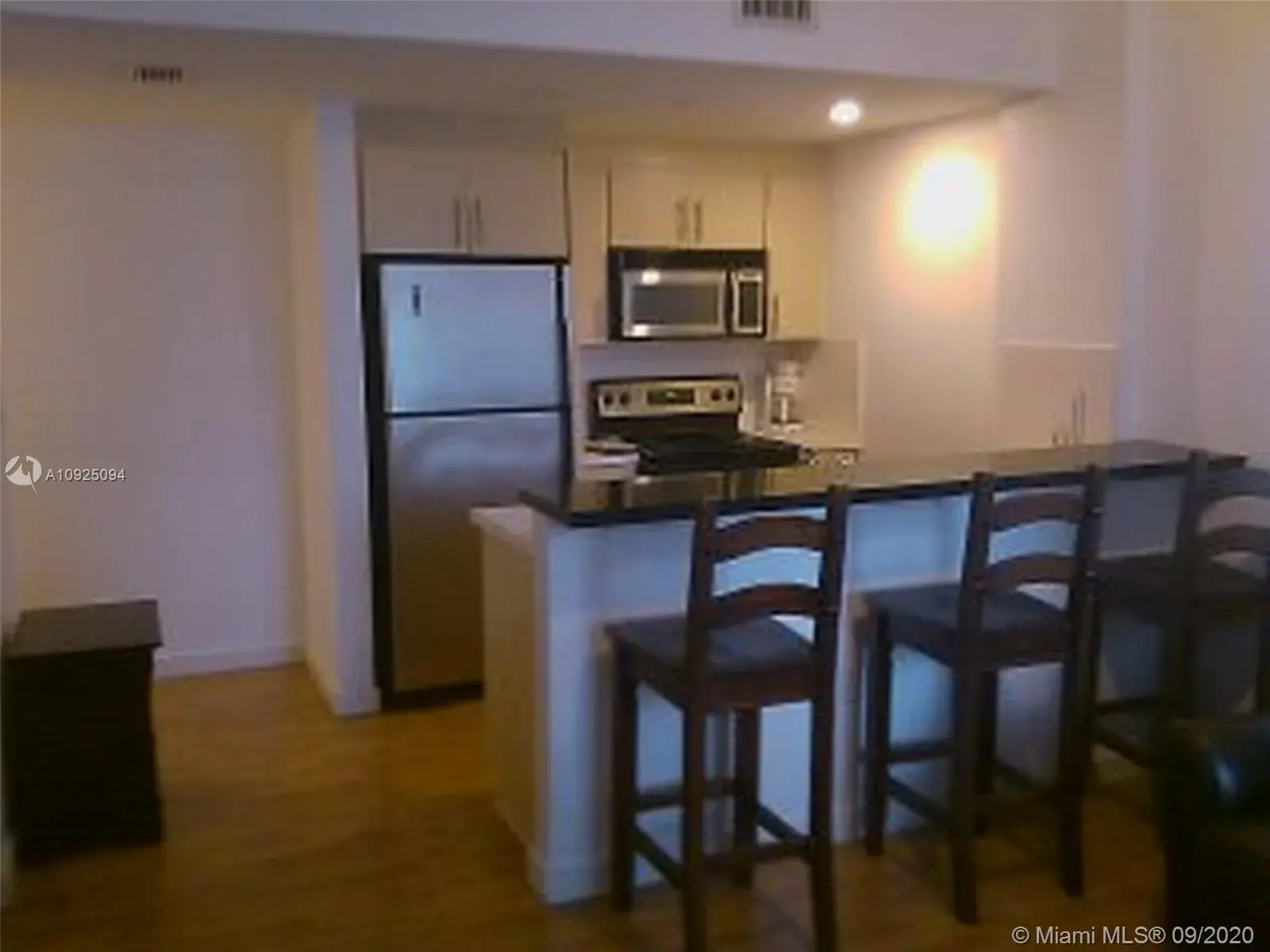 1 bedroom 1 bath Residential for sale at 2129 Washington Ave # 106, Miami Beach FL 33139