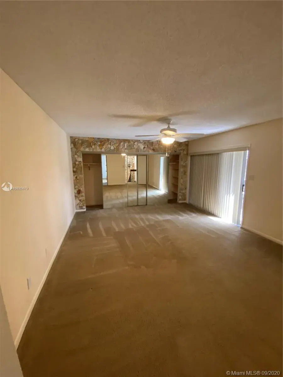 8203 SW 23rd Ct # 21B, North Lauderdale FL 33068