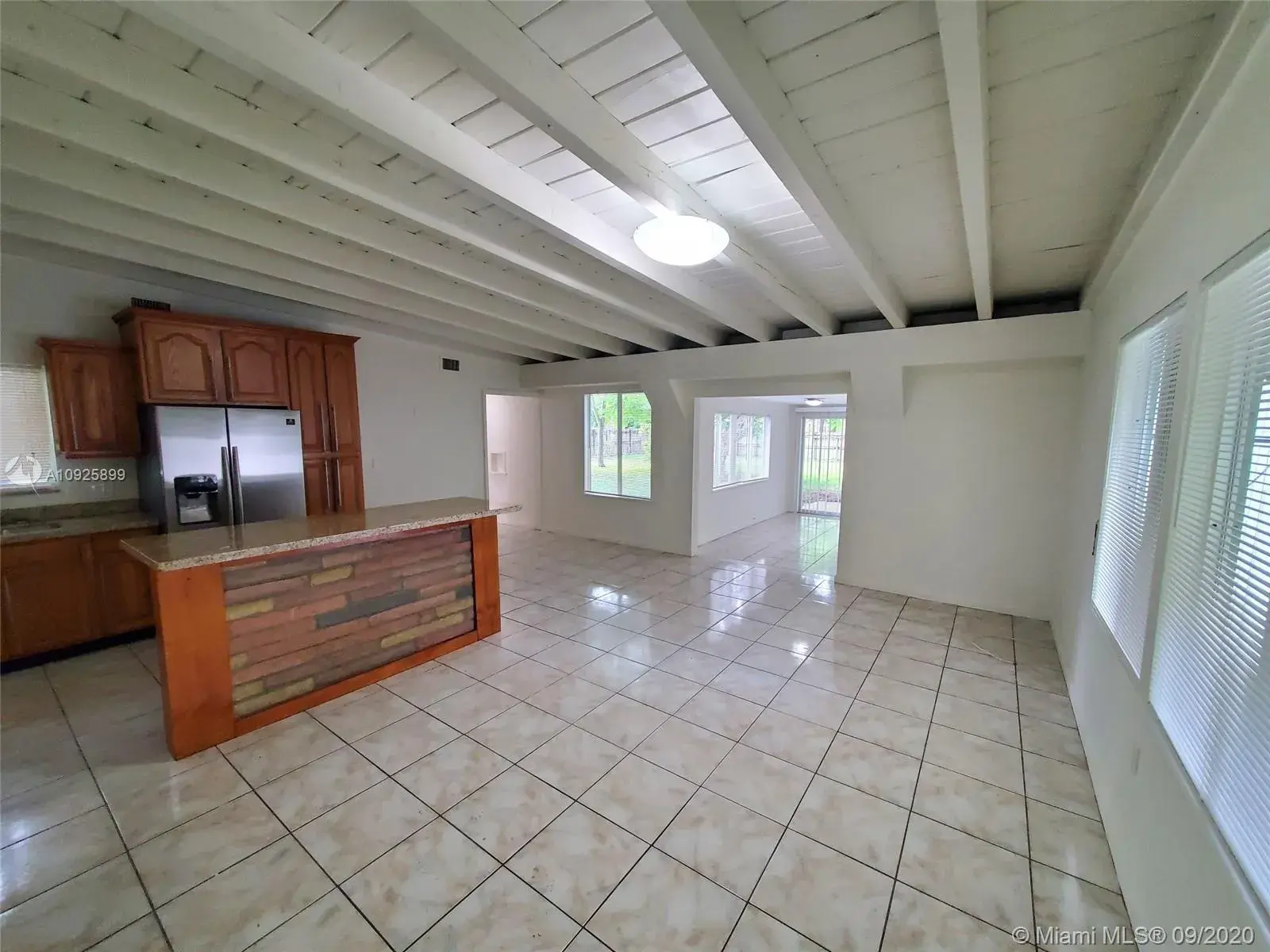 1110 NE 130th St, North Miami FL 33161