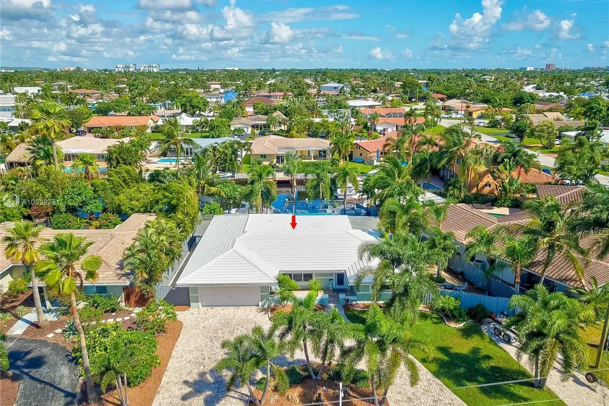 31 SE 12th St, Pompano Beach FL 33060