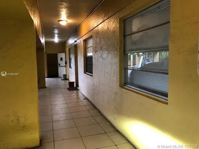 5100 SW 41st St # 114, Pembroke Park FL 33023