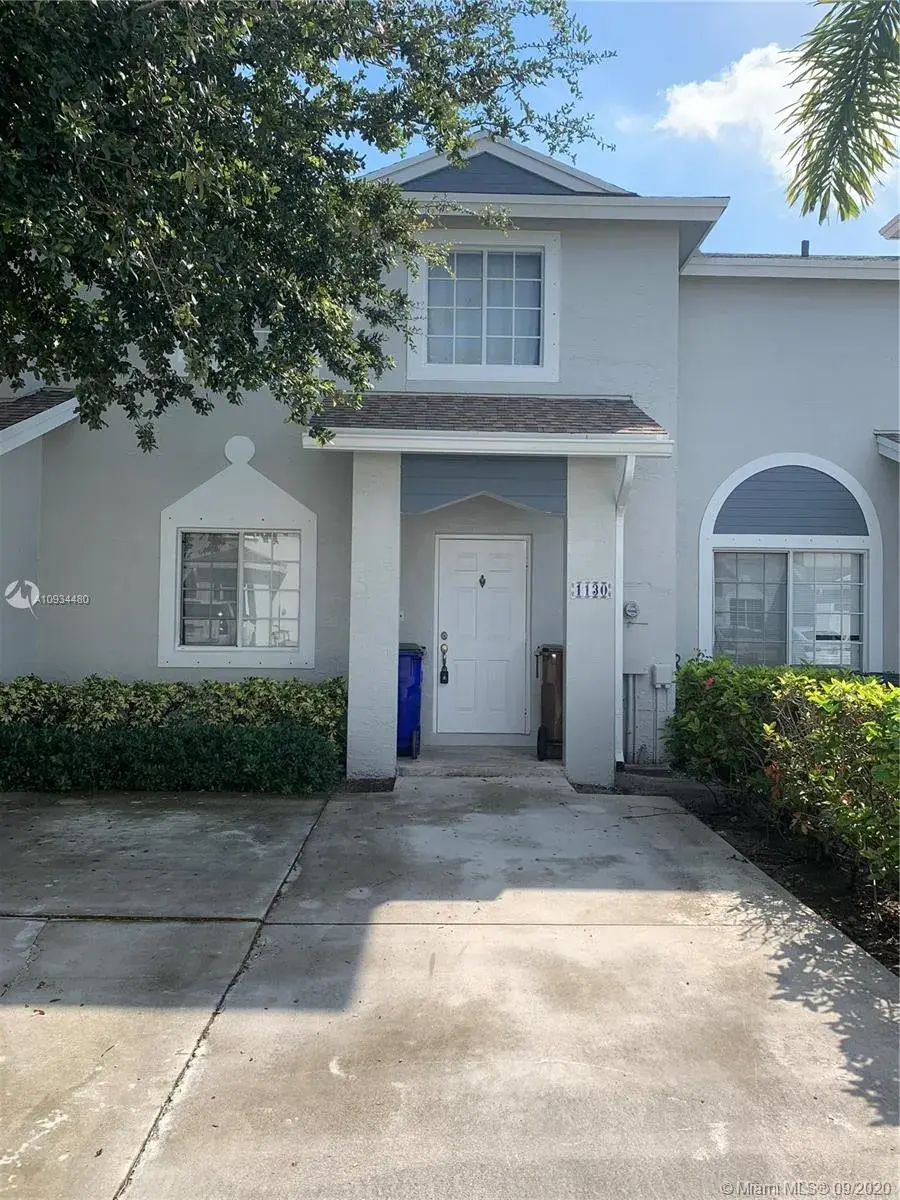 1130 SW 44th Way, Deerfield Beach FL 33442