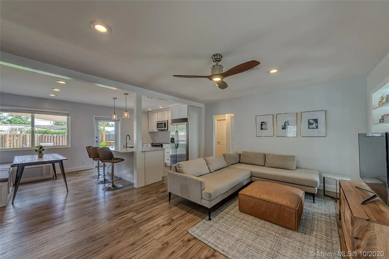 3221 Cleveland St, Hollywood FL 33021