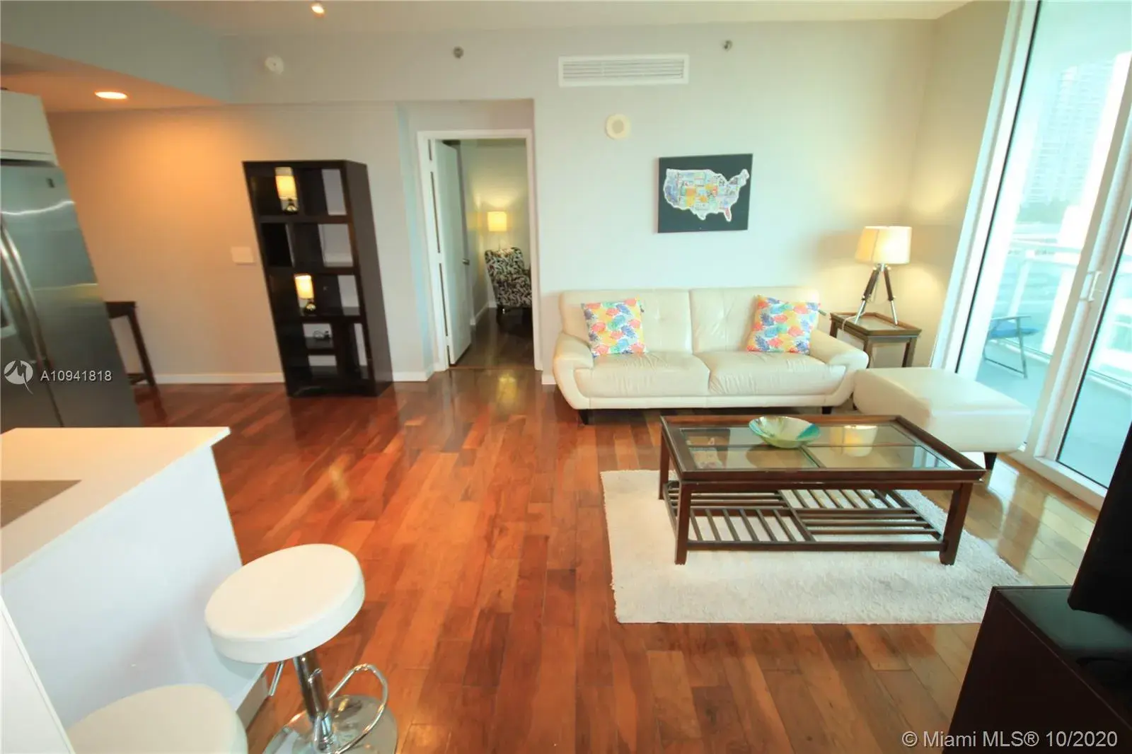 950 Brickell Bay Dr # 1506, Miami FL 33131