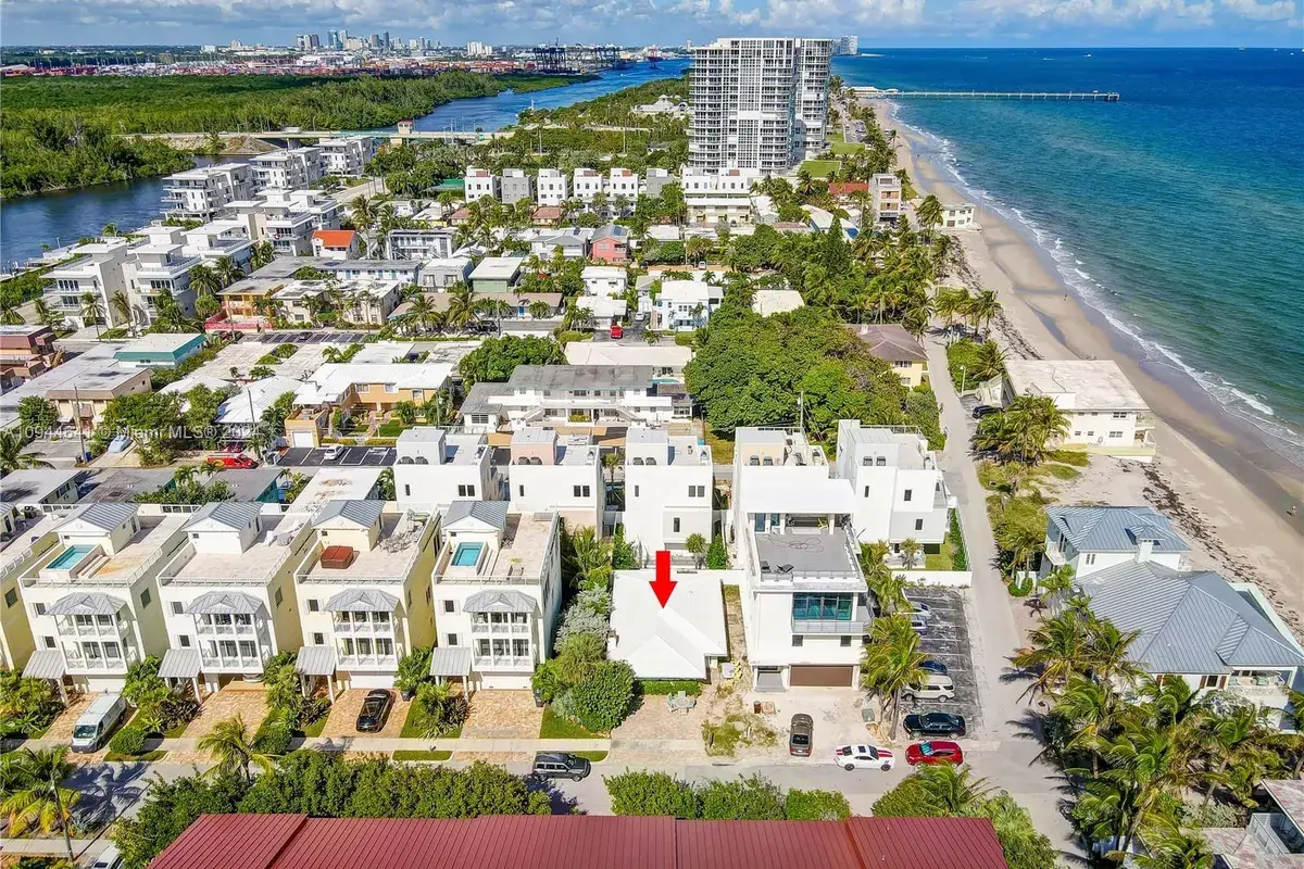 309 Oak St, Hollywood FL 33019