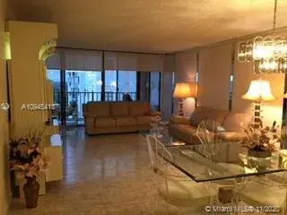 2301 S Ocean Dr # 2206, Hollywood FL 33019