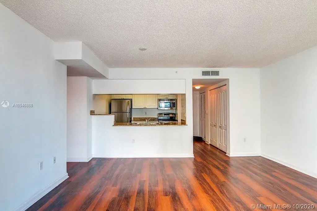1756 N Bayshore Dr # 33E, Miami FL 33132