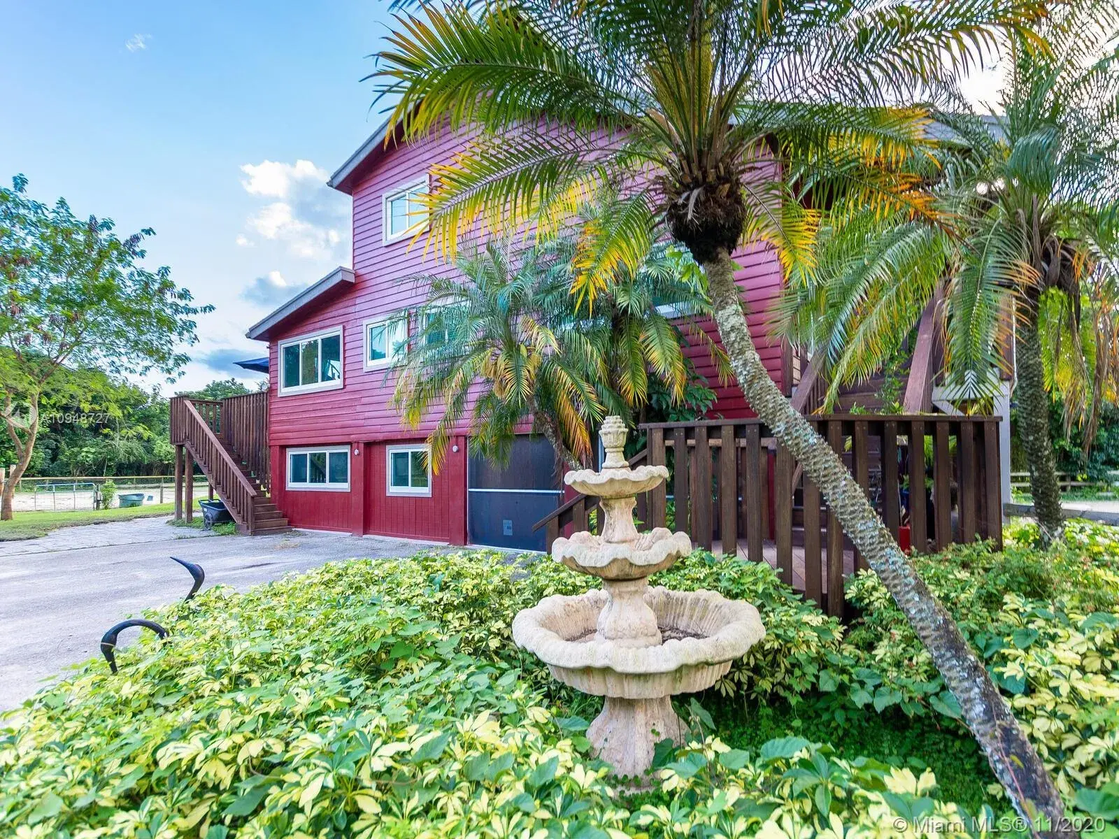 4 bedroom 4 bath Residential Lease for rent at 15200 SW 20th, Davie FL 33326