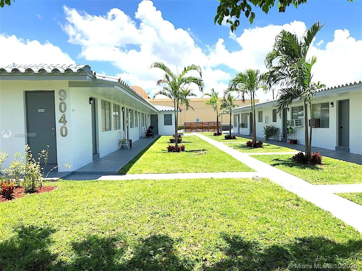1 bath Residential Lease for rent at 9050 NE 8th Ave # 14, Miami Shores FL 33138