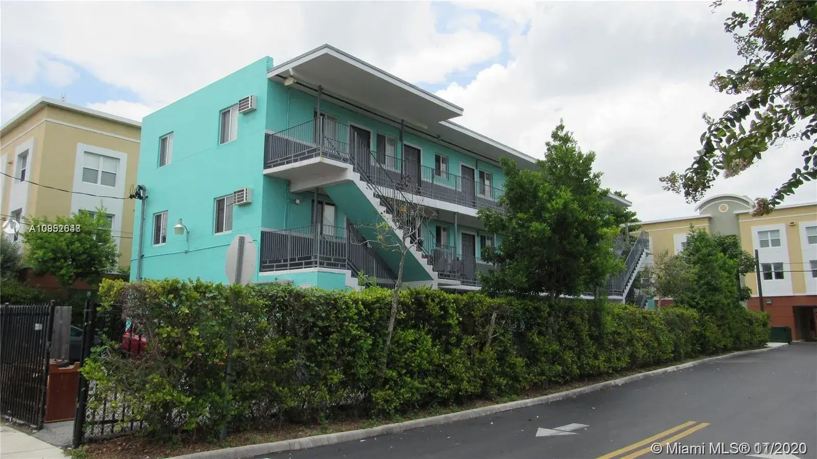 1 bedroom 1 bath Residential Lease for rent at 535 NW 7th St # 11, Miami FL 33136