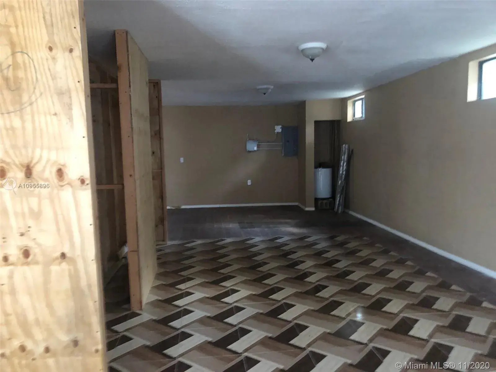 2240 Simms St, Hollywood FL 33020