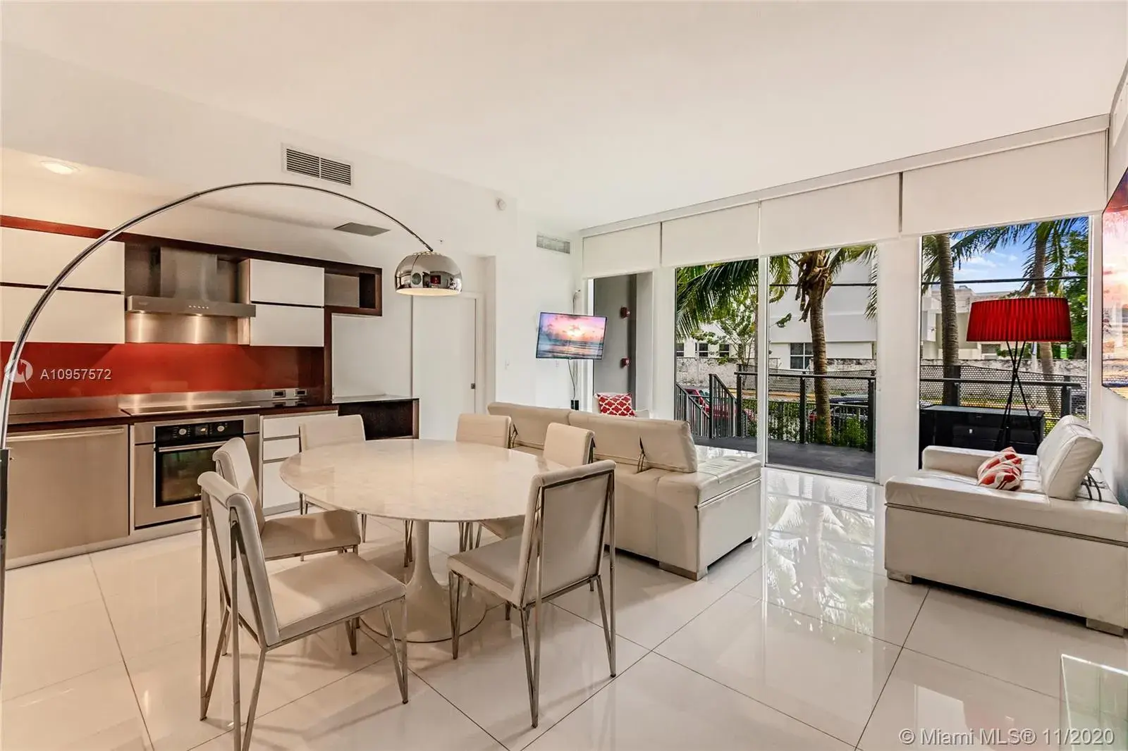 3 bedroom 2 bath for sale at 2100 Park Ave # 101, Miami Beach FL 33139