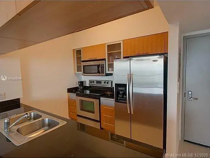 1750 N Bayshore Dr # 2710, Miami FL 33132