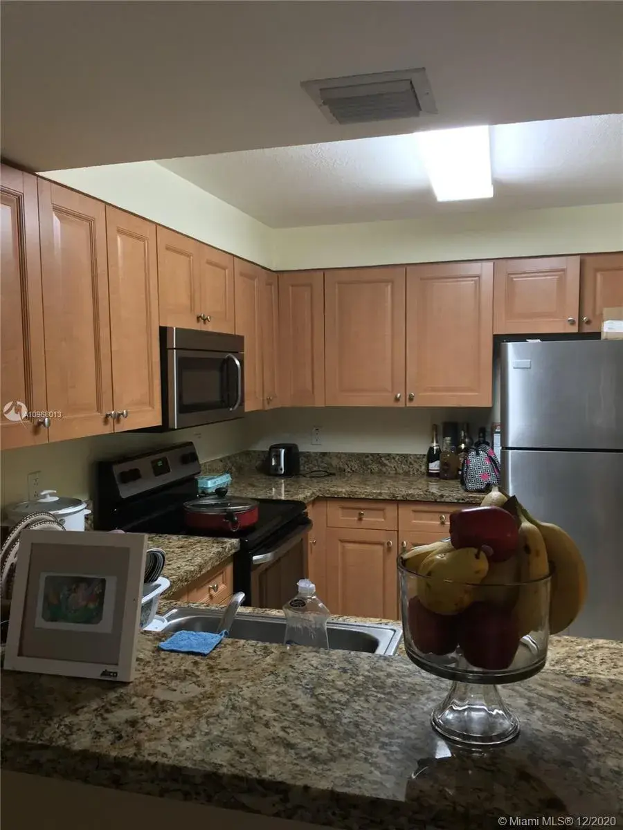 2 bedroom 1 bath Residential Lease for rent at 4804 NW 79th Ave # 207, Doral FL 33166