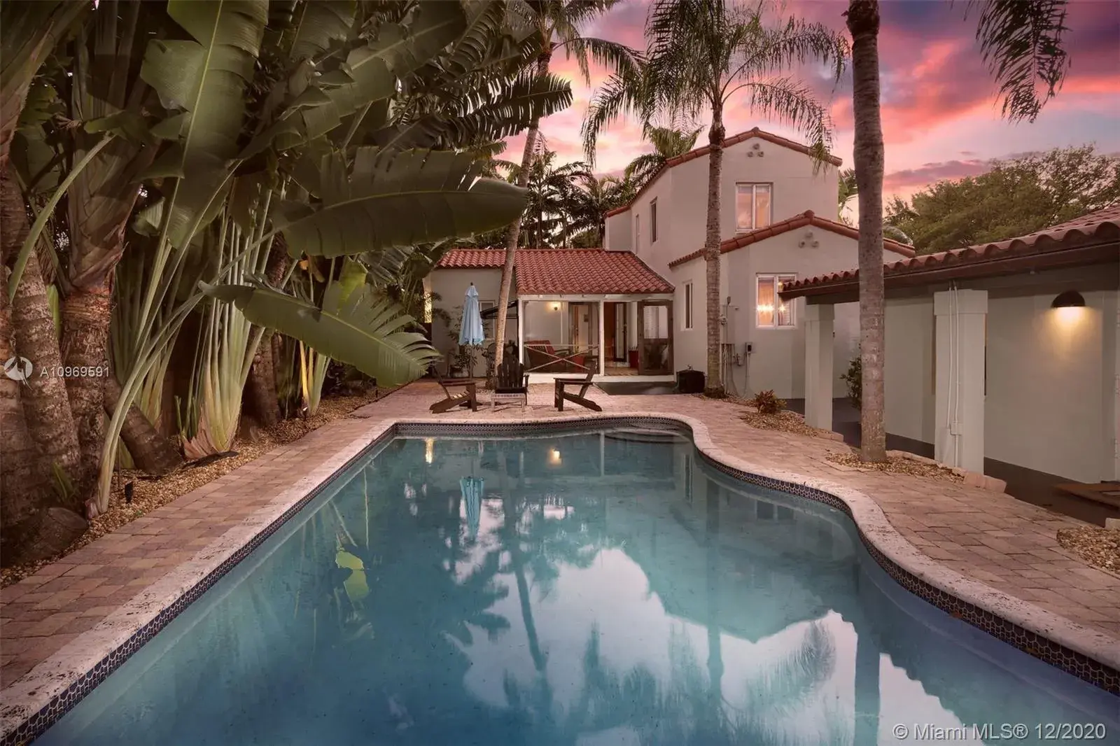 869 W 46th St, Miami Beach FL 33140