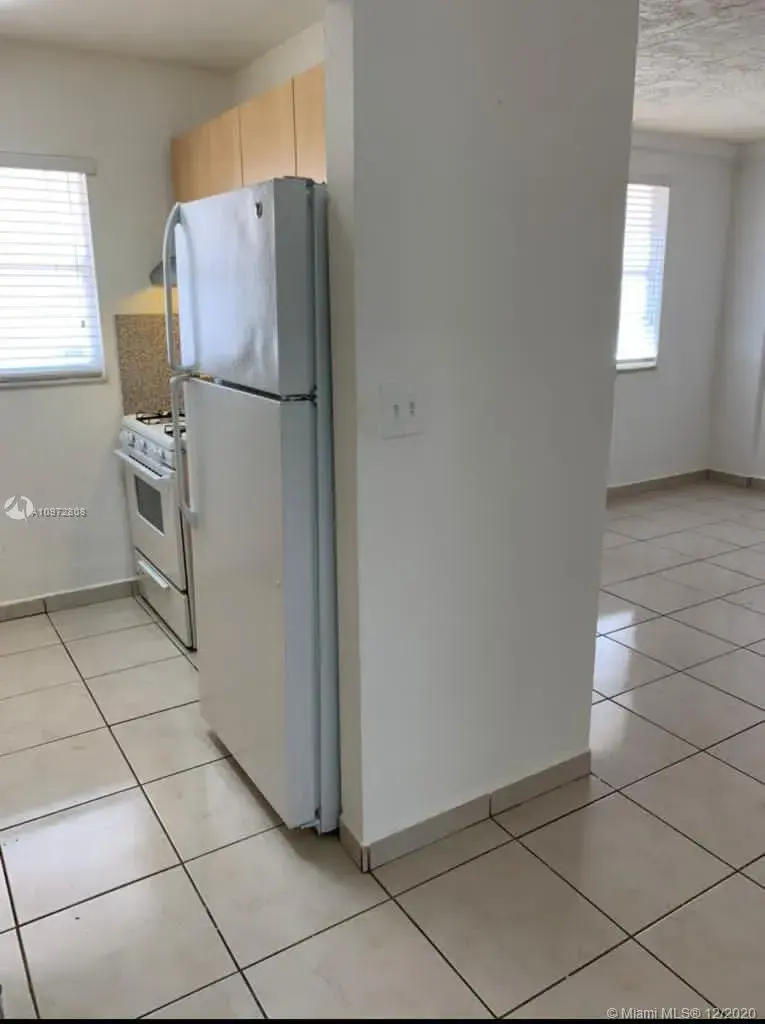 1655 W 44th Pl # 224, Hialeah FL 33012
